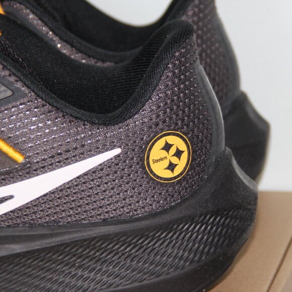 Nike Air Zoom Pegasus 40 Pittsburgh Steelers Shoes Mens 6 8.5 main image 4